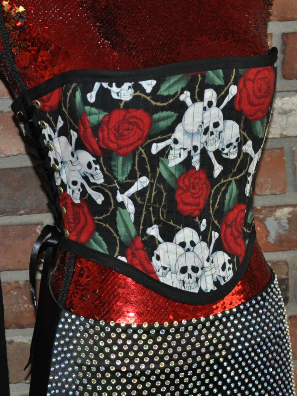 Reversible Roses Skulls Black Back & Side Lace-up Corset Bustier Top Goth Punk M